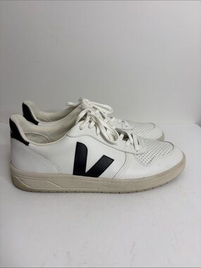 Veja Sneakers Mens US 13 White Leather Black Logo V-10 Lace Up Casual Shoes